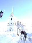 Успенский собор, как и Золотые ворота, – это и есть наследие Андрея Боголюбского.