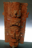Глиняная маска майя