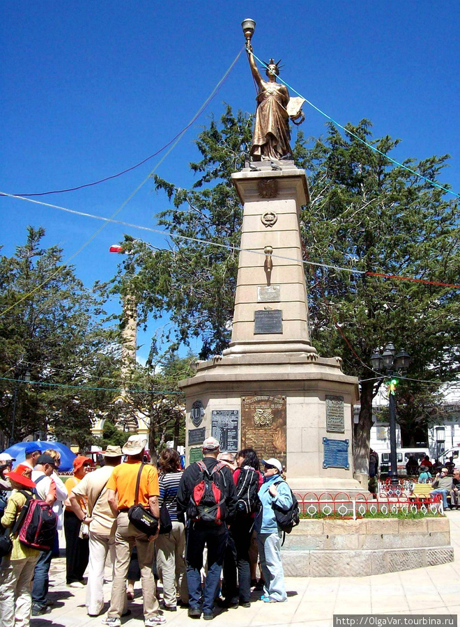 Plaza 10 de Noviembre Потоси, Боливия