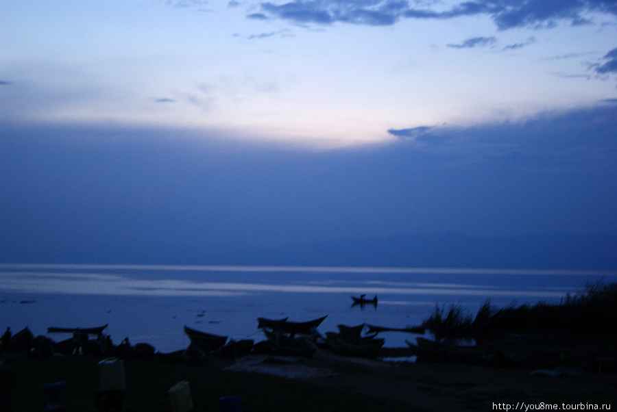 вечер Озеро Альберт, Уганда