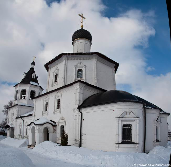Церковь Архангела Михаила Десна, Россия