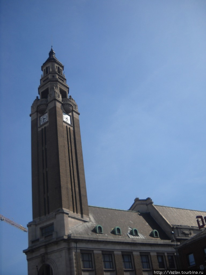 Ратушная башня Шарлеруа, Бельгия