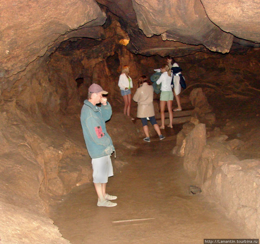 Экскурсия в Красной пещере