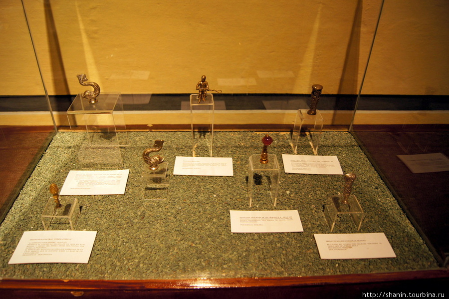 Экспонаты музея Тласкала-де-Хикотенкатль, Мексика