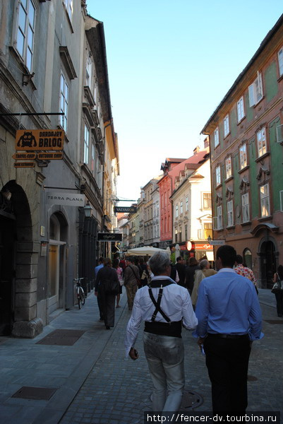Кривыми улочками старой Любляны Любляна, Словения
