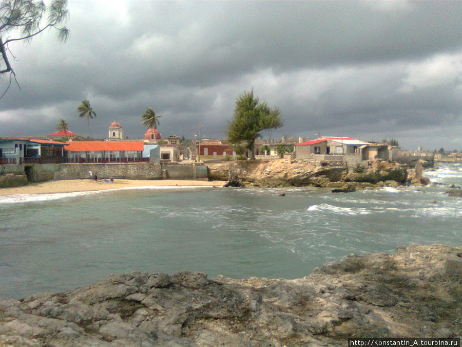 Gibara,  небольшой город рядом с г. Ольгин Хибара, Куба