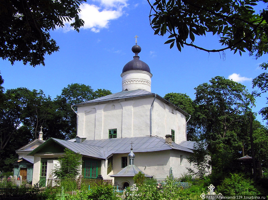 Церковь Святых жен Мироносиц (1543г.) Псковская область, Россия