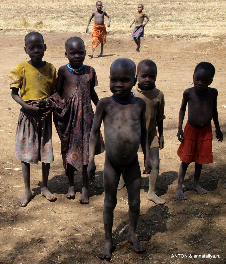 Карамоджонги - часть 1. Дети Заповедник Пиан-Упе, Уганда