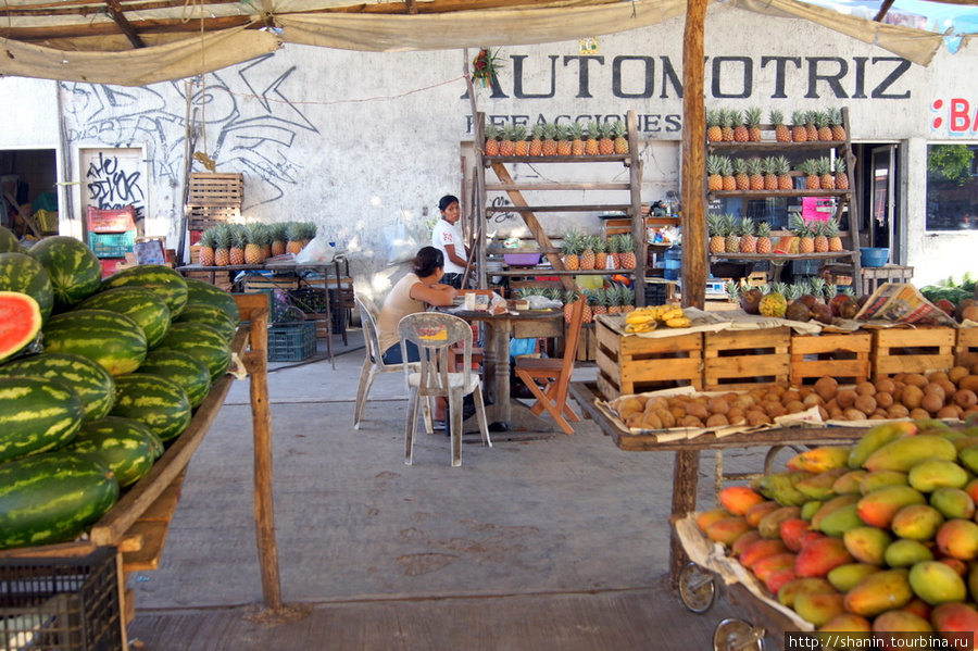 Рынок в Четумале Четумаль, Мексика
