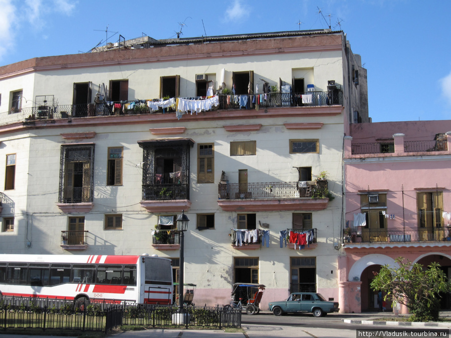 Белье на балконах — моя слабость Гавана, Куба