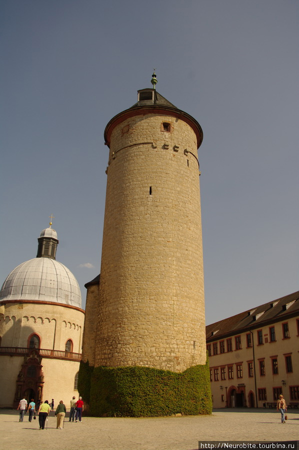 Замок-крепость Мариенберг в Вюрцбурге Вюрцбург, Германия