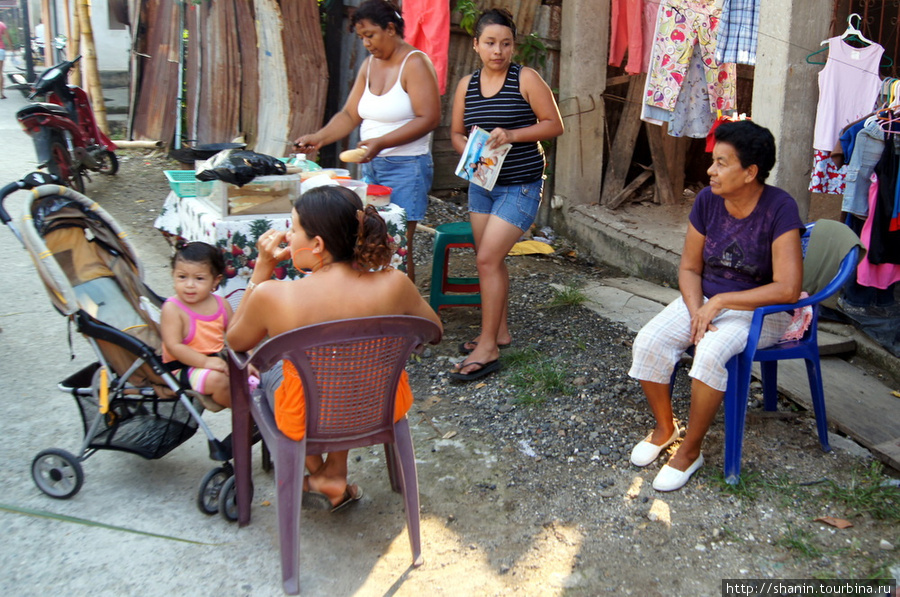 Жизнь на улице Ливингстон, Гватемала