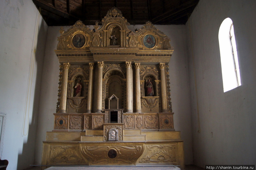 В монастырской церкви Святого Франциска в Камаягуа Камаягуа, Гондурас
