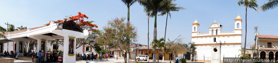 Панорама центральной площади Копан-Руинас, Гондурас