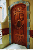 Как и в других произведениях Гауди, в доме Бальо тщательно продуманы мельчайшие детали конструкций и декорации.