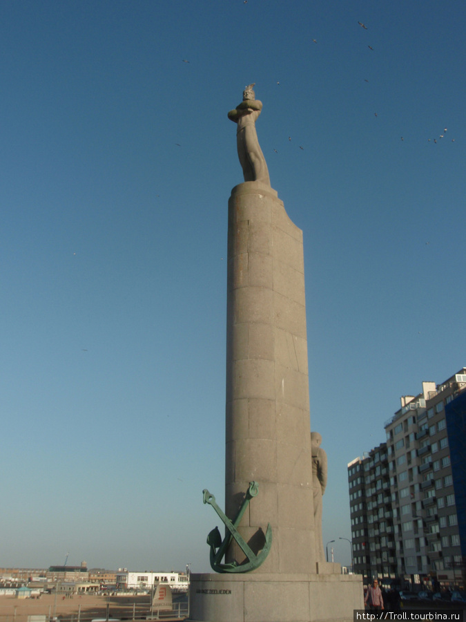 Национальный монумент морякам / Nationaal Monument voor de Zeelieden