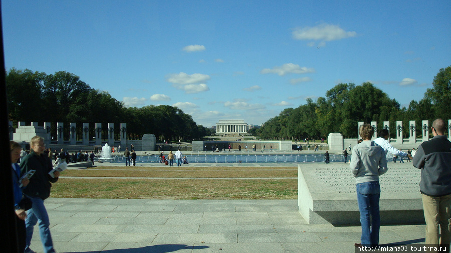 Мемориал Второй Мировой войны открыт 29 апреля 2004 г. Вашингтон, CША