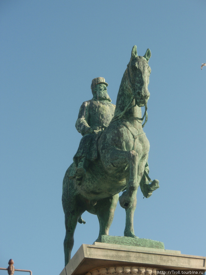 Памятник королю Леопольду II Остенде, Бельгия