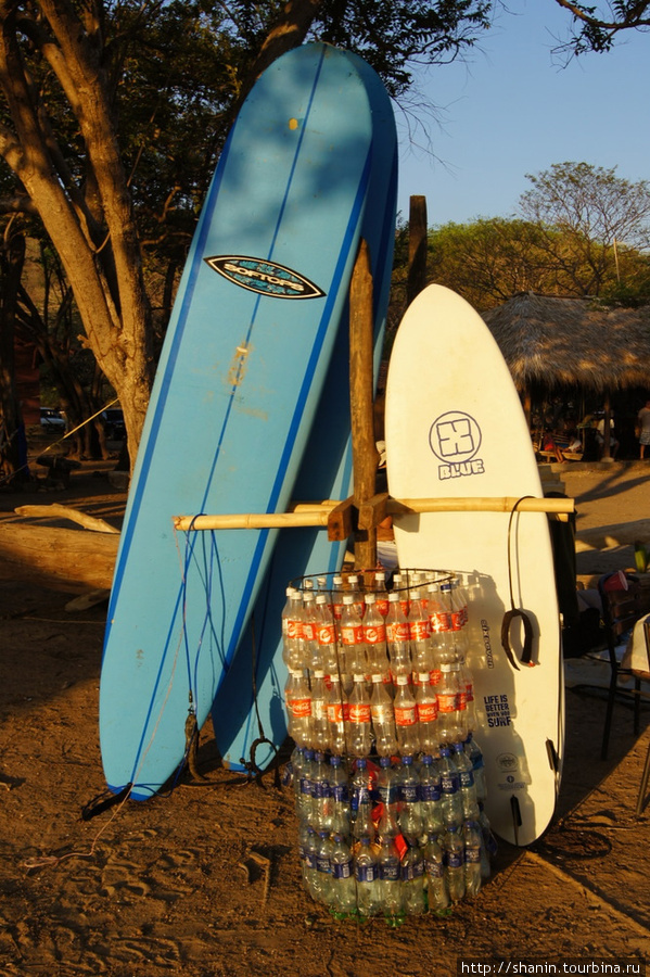 Пляж для серферов Сан-Хуан-дель-Сур, Никарагуа