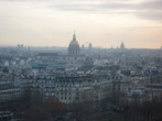 Рассвет над Парижем