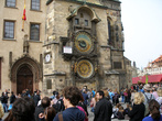 Астрономические часы на Староместской площади.Все ждут чуда ,но увы часы на ремонте были 4.04 по 22.04.