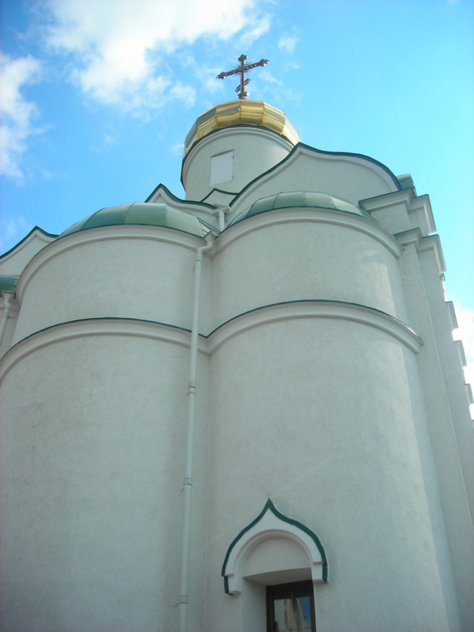 Днепропетровск. Храм на Монастырском острове.