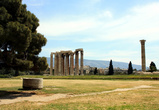 Руины храма Зевса Олимпийского