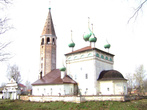 Церковь Воскресения Христова (1750 г.) в селе Вятском всегда была действующим православным храмом