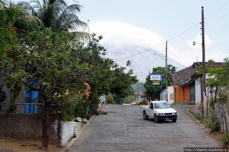 В Моягальпе Моягальпа, остров Ометепе, Никарагуа