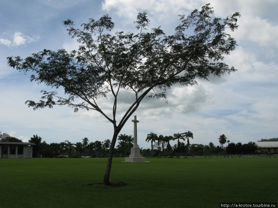 Мемориал Второй Мировой Войны в Лаэ Лае, Папуа-Новая Гвинея