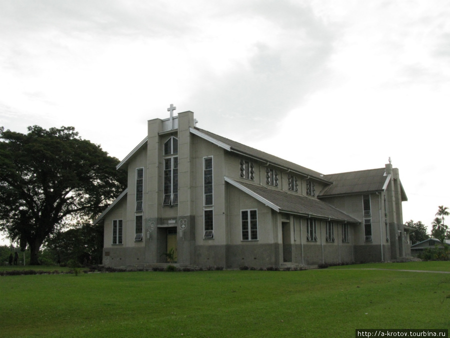 Большая Главная Церковь (католическая) Вевак, Папуа-Новая Гвинея