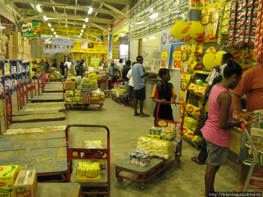 Один из супермаркетов Вевак, Папуа-Новая Гвинея