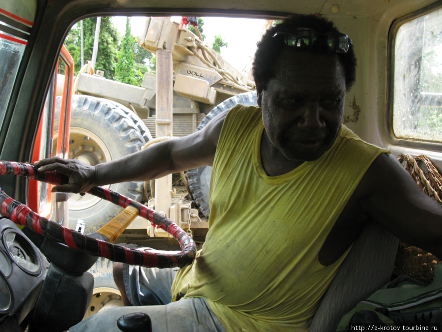 Водители лесовозных машин — таковы Аитапе, Папуа-Новая Гвинея