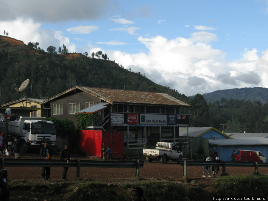 Городок Вабаг, столица провинции Енга Вабаг, Папуа-Новая Гвинея