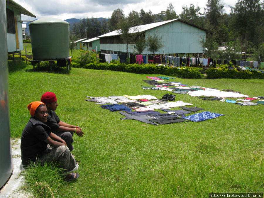 Высшие школы имеют свои общежития Папуа-Новая Гвинея