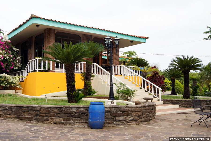 Отель на биостанции в Сан-Рамоне Сан-Рамон, остров Ометепе, Никарагуа