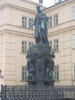 На площади Кржижовницкая стоит статуя Карла IV(1848г.),в руке у него акт об основании Карлова университета в Праге.