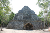 Овальная пирамида La Iglesia