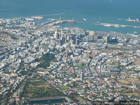 Waterfront со Столовой горы. Кейптаун, ЮАР