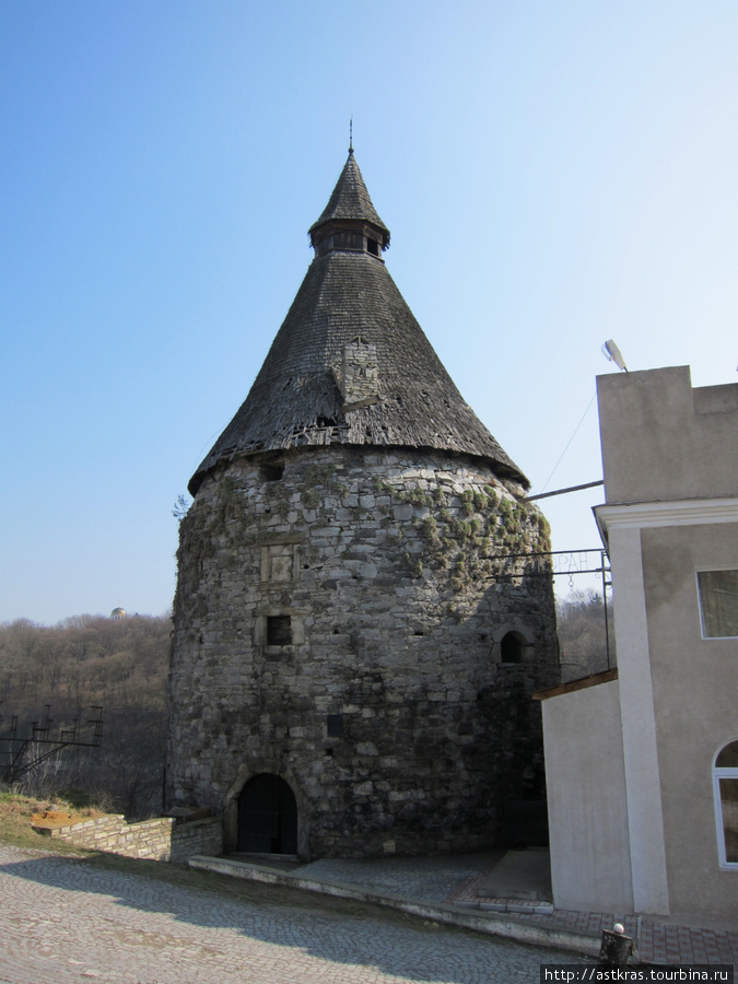 одна из башен Старого города Каменец-Подольский, Украина