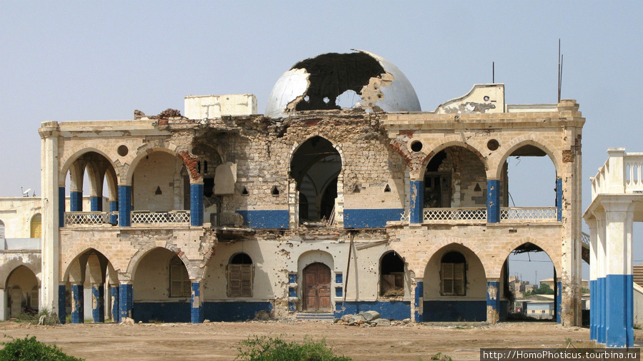 Массауа, бывшая резиденция императора эфиопии и дворец губернатора Эритрея