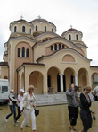 Построенная в начале 21 века, греческая православная церковь
