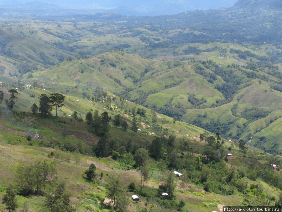 Здесь высота примерно 3000 метров Кундиава, Папуа-Новая Гвинея