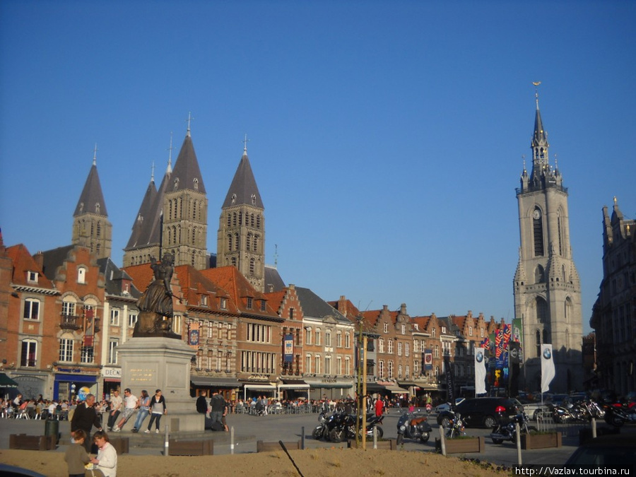 Общая панорама Турнэ, Бельгия