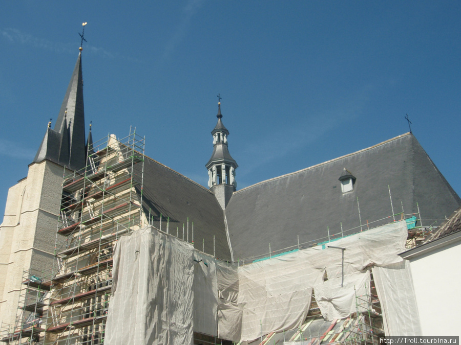 Церковь Св. Иоанна / Sint-Janskerk