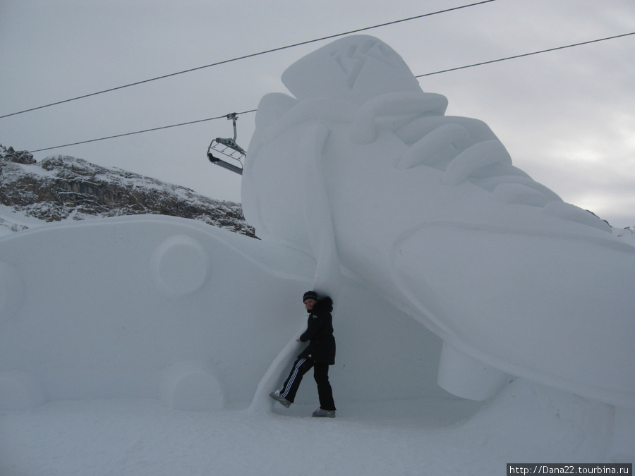 Снежные скульптуры к Евро-2008 Ишгль, Австрия