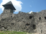 Развалины Невицкого замка