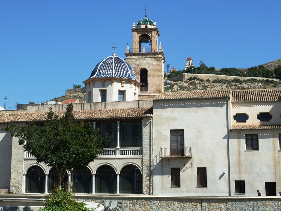 Дворец епископа Ориэла, Испания