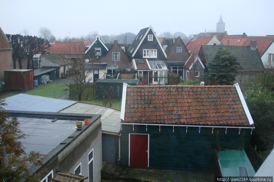 Вид из окна во внутренний двор Монникендам, Нидерланды