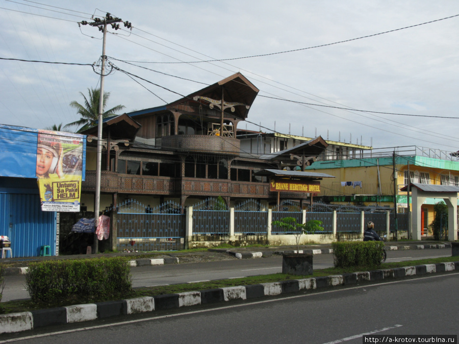 Столица самого золотоносного района Индонезии